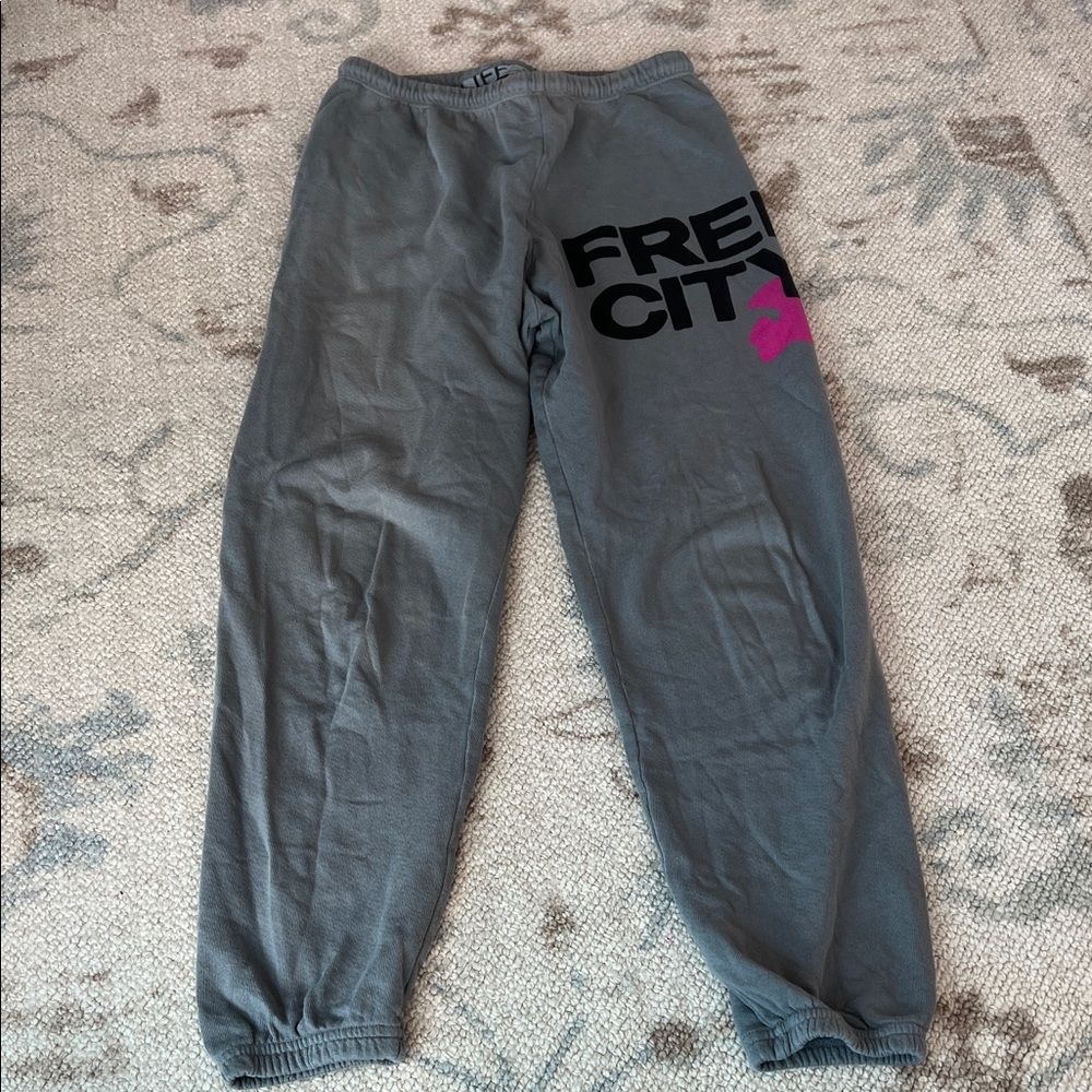 freecity Gray Joggers